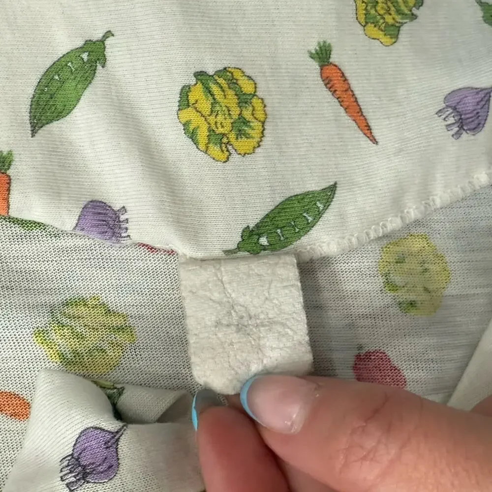Vintage Tie Front Ivory Vegetable Print Carrot Tomato Peas Lettuce Tee size S - Picture 6 of 10